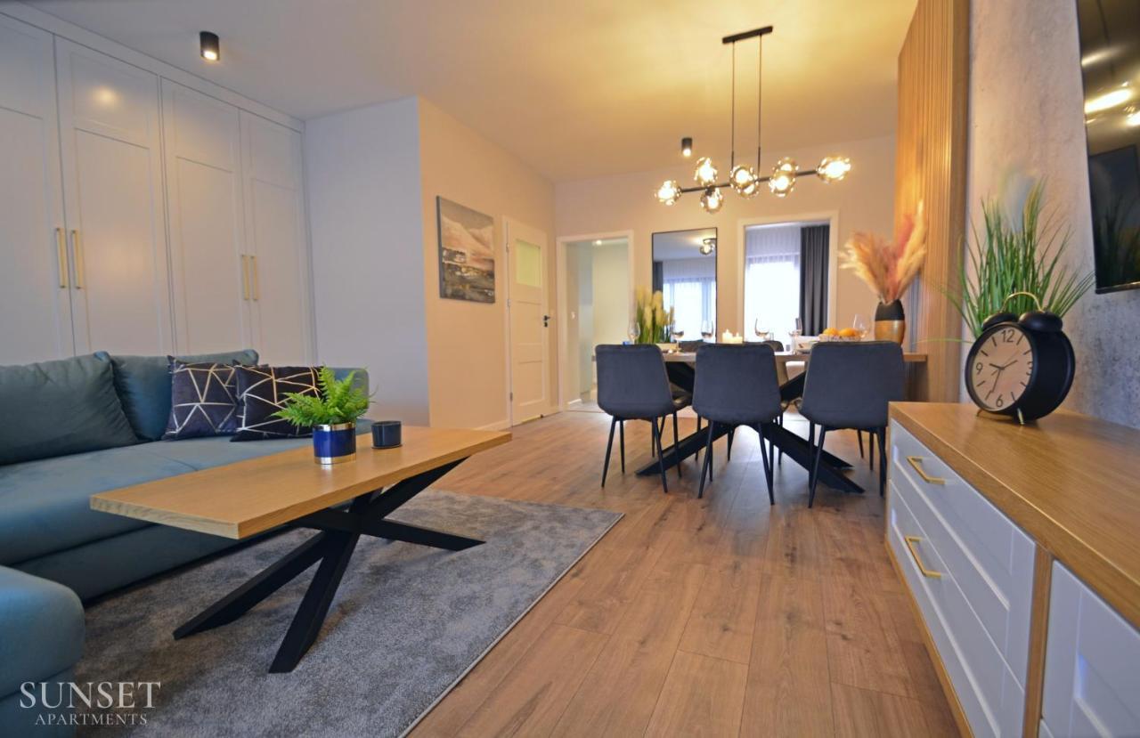 Platan - Sunset Apartments - Garaz Svinoústí Exteriér fotografie